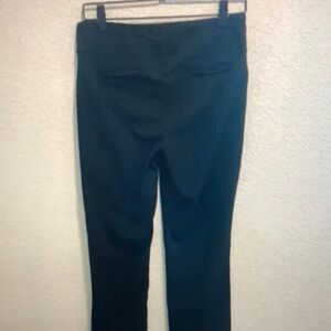 Hilary Radley Size 6 Black Pull On Straight Leg Trouser